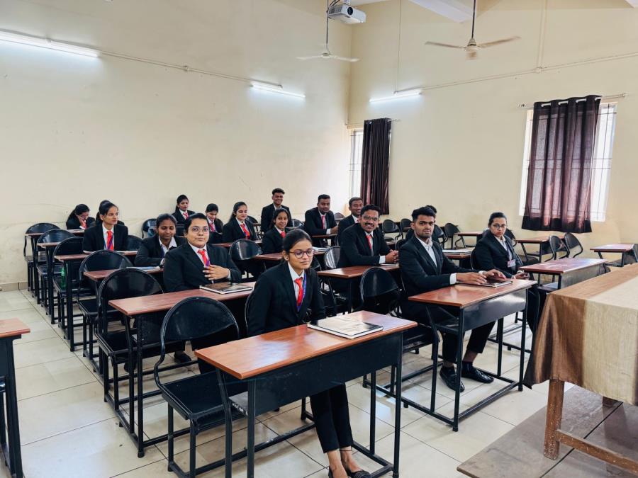 Campus Placement Drive for HDFC Life